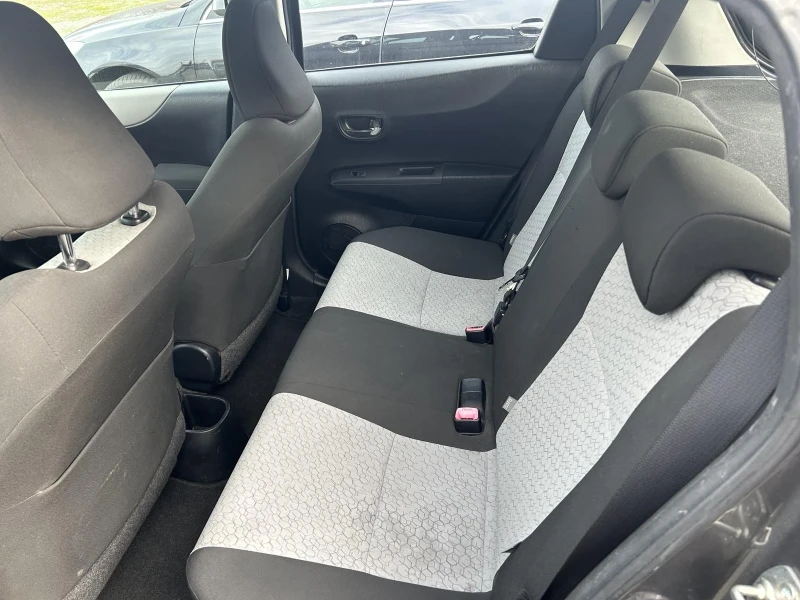 Toyota Yaris 1.4D4D, снимка 6 - Автомобили и джипове - 52850837