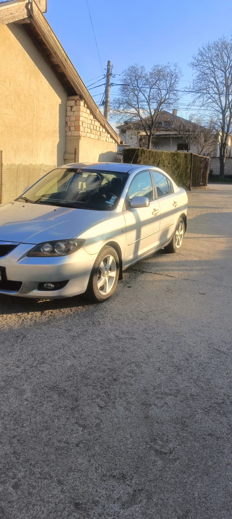 Mazda 3 1.6D, снимка 2 - Автомобили и джипове - 52940521