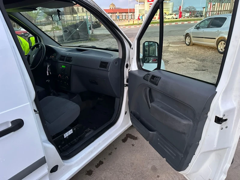 Ford Connect, снимка 10 - Автомобили и джипове - 52957421