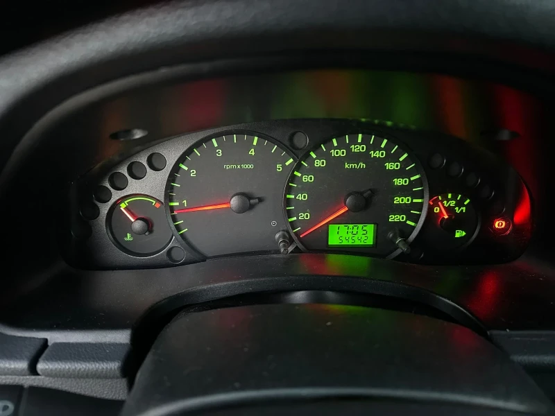 Ford Connect, снимка 9 - Автомобили и джипове - 52957421