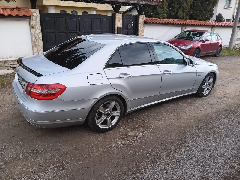 Mercedes-Benz E 350 4matic Avangard Euro 5, снимка 3 - Автомобили и джипове - 53015907