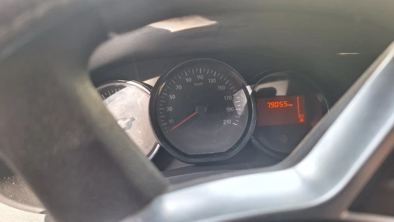 Dacia Dokker, снимка 6 - Автомобили и джипове - 53292826