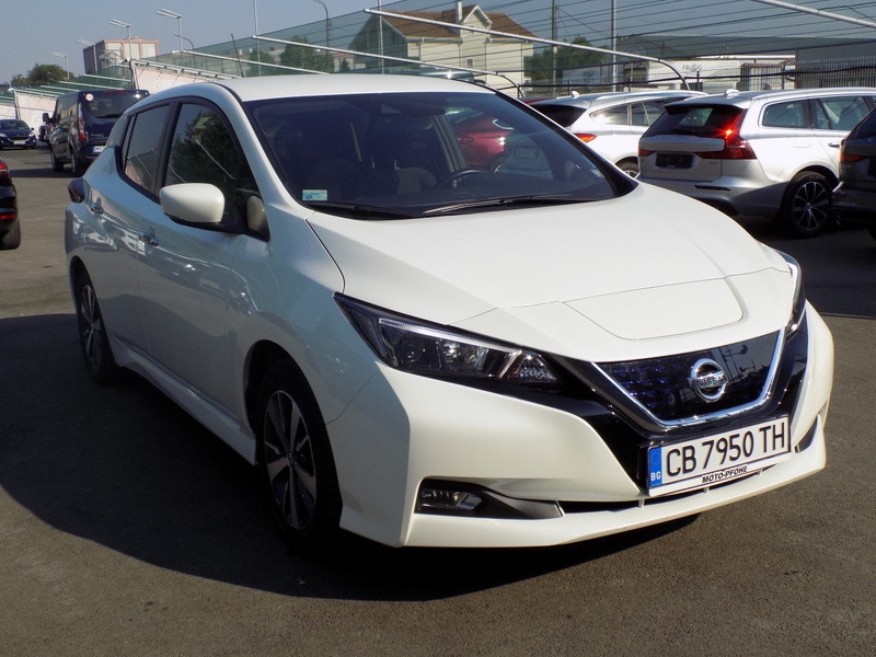 Nissan Leaf  40KWh, снимка 7 - Автомобили и джипове - 41755239