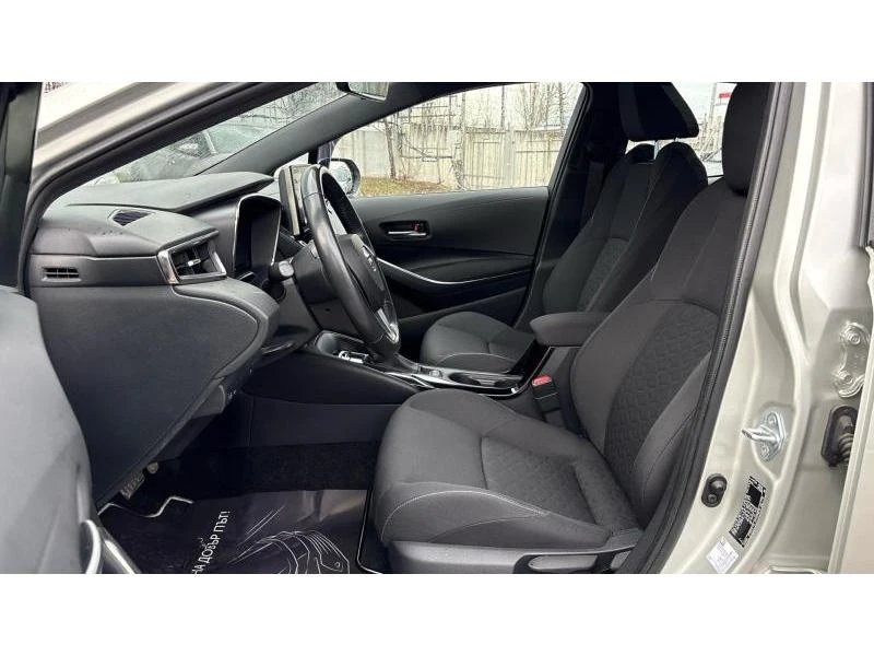 Toyota Corolla HB 1.8HSD EXECUTIVE  | Mobile.bg � ����������� 12