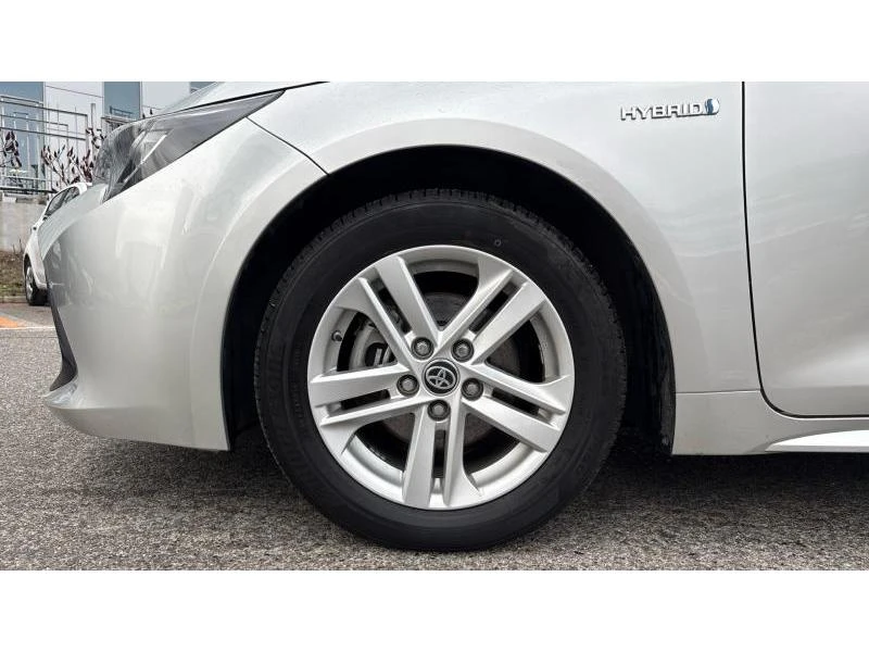 Toyota Corolla HB 1.8HSD EXECUTIVE  | Mobile.bg � ����������� 16