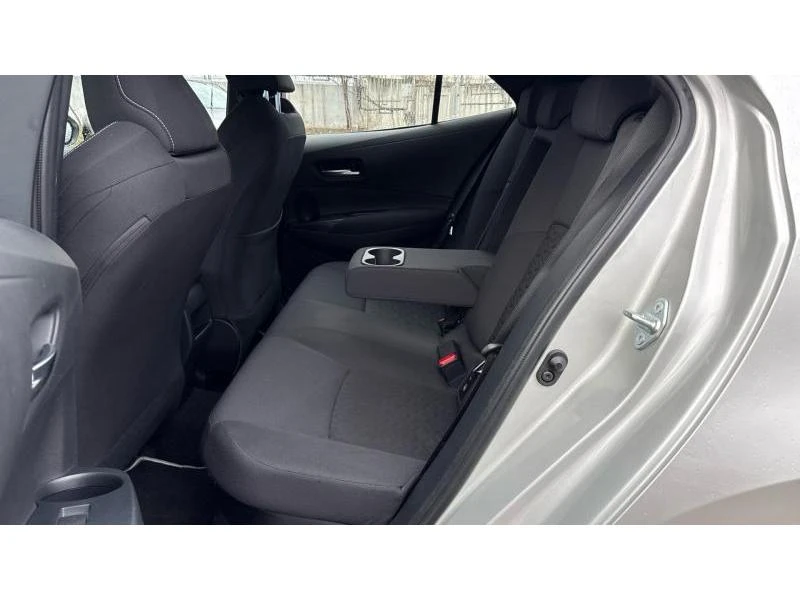 Toyota Corolla HB 1.8HSD EXECUTIVE  | Mobile.bg � ����������� 11