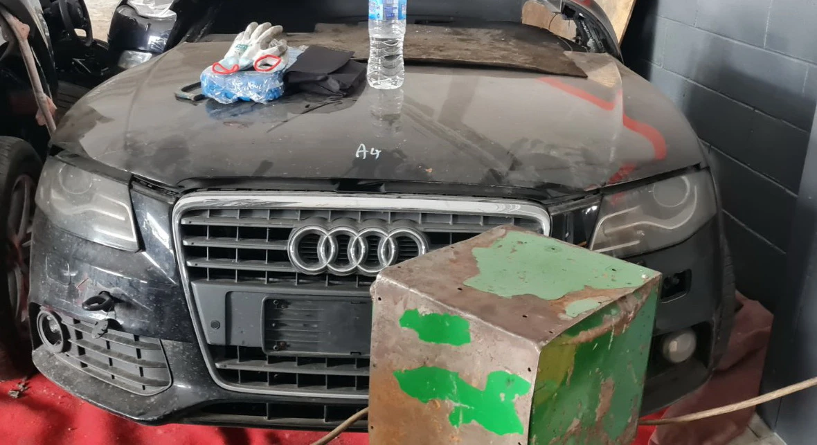 Audi A4 2.0i  BPW   САМО НА ЧАСТИ , снимка 1