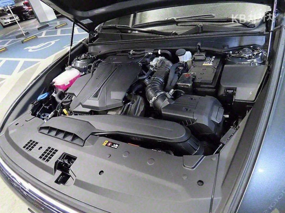 Hyundai Grandeur 3.5 V6 AWD     | Mobile.bg   17