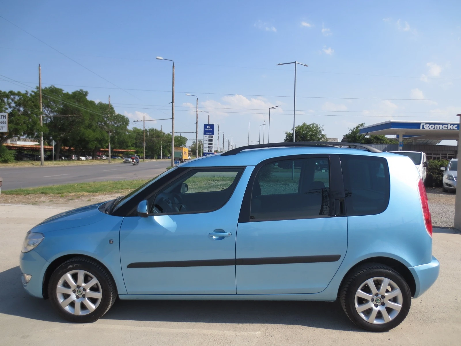 Skoda Roomster 1.6 TDI - изображение 8