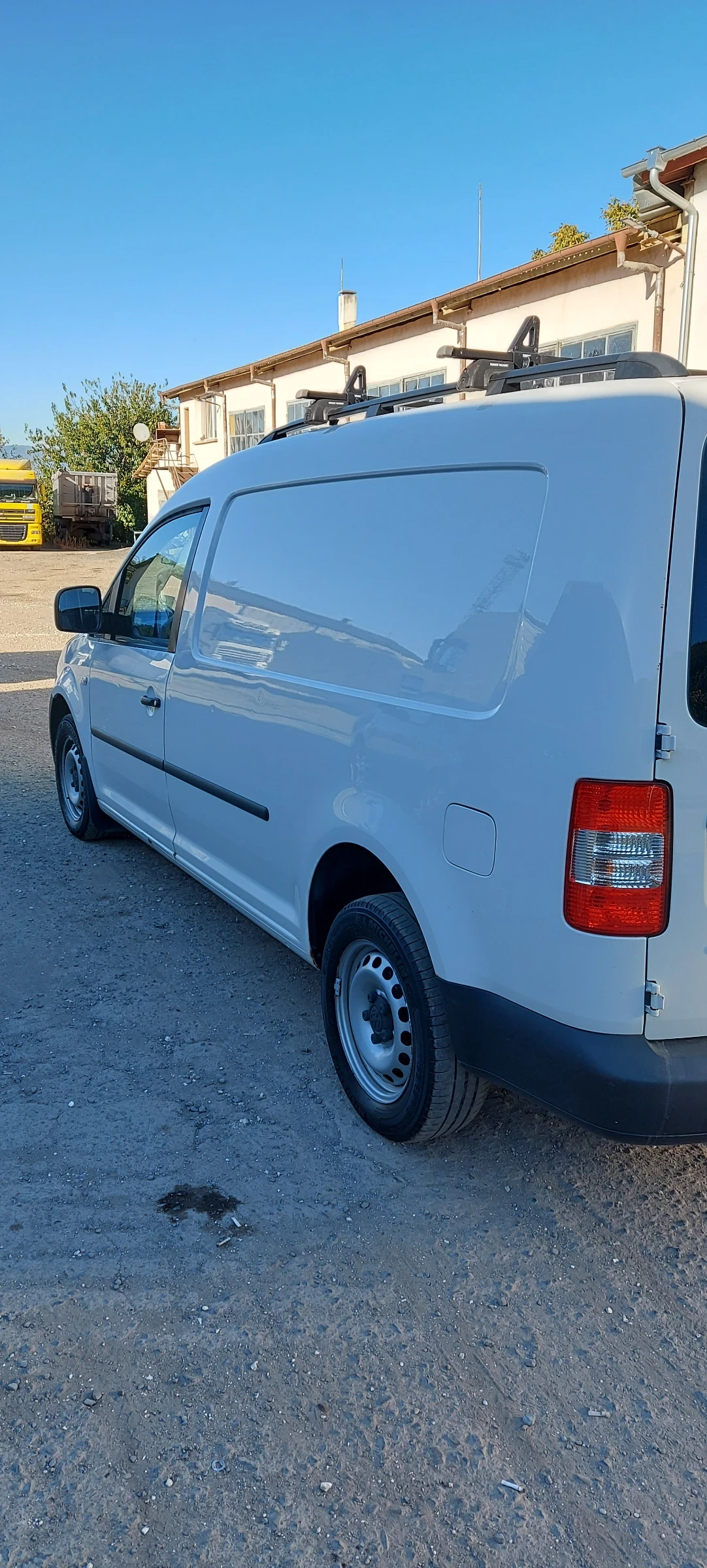 VW Caddy  - изображение 4