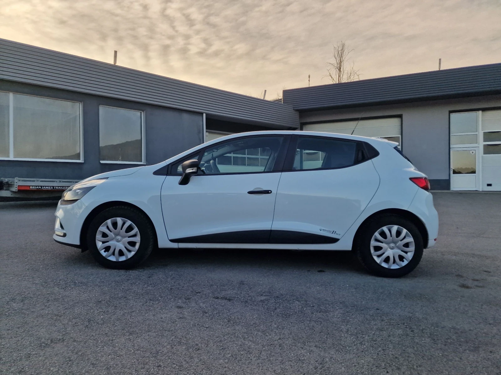 Renault Clio 0.9TCE EVRO 6C - изображение 7