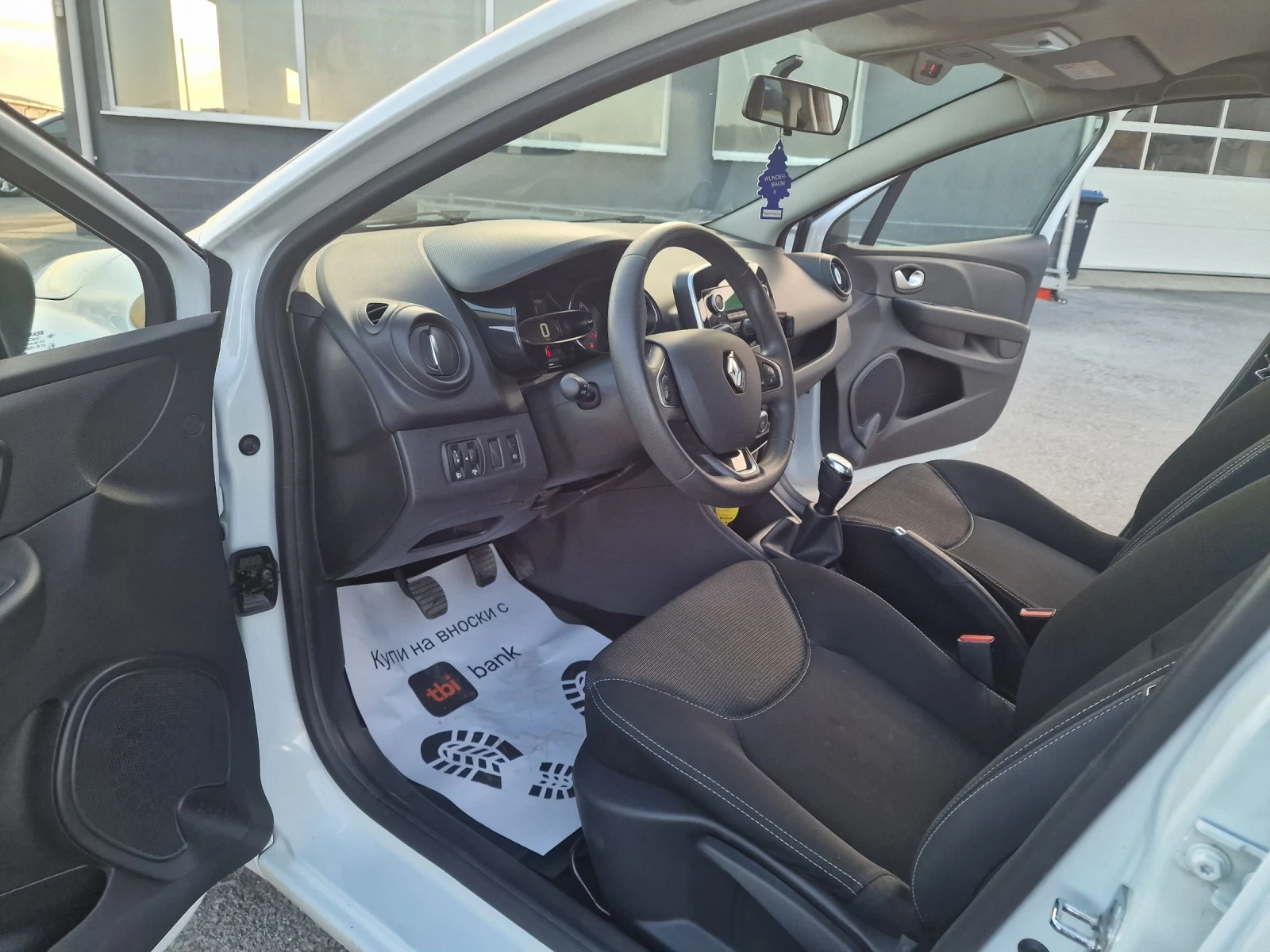 Renault Clio 0.9TCE EVRO 6C - изображение 10