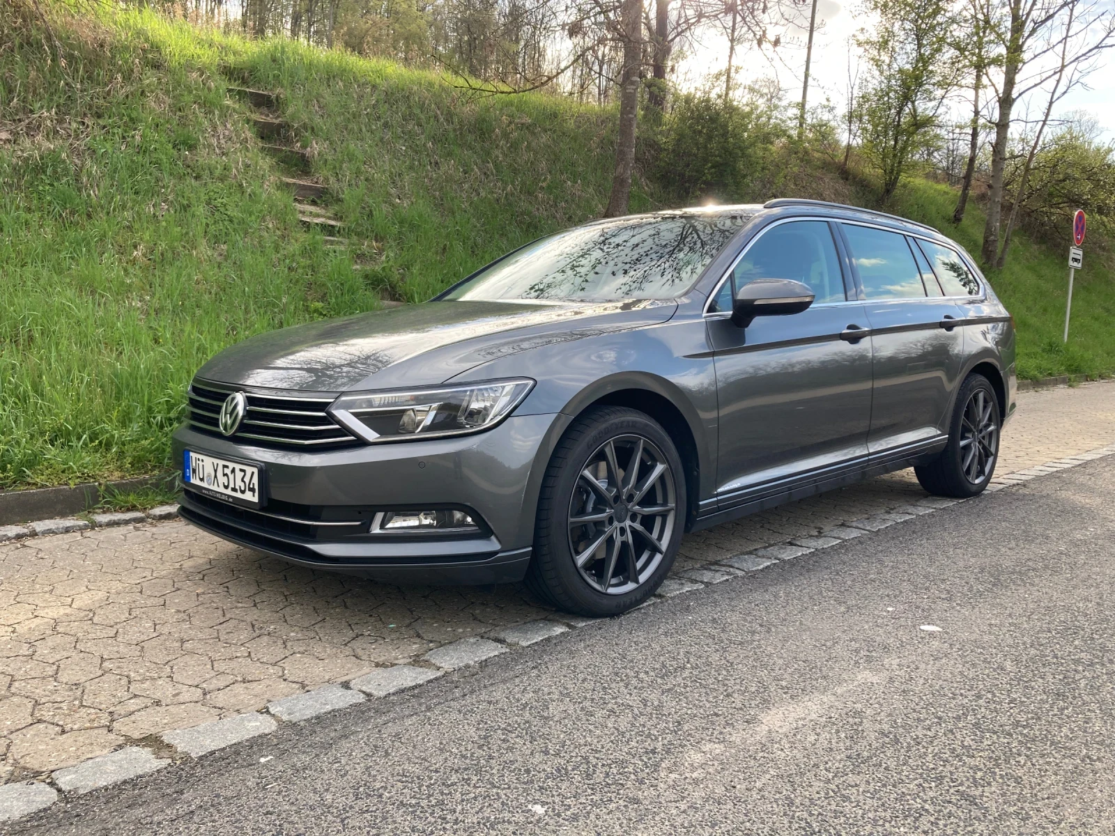 VW Passat 2.0TDI BlueMotionTechnology COMFORTLINE  - изображение 2