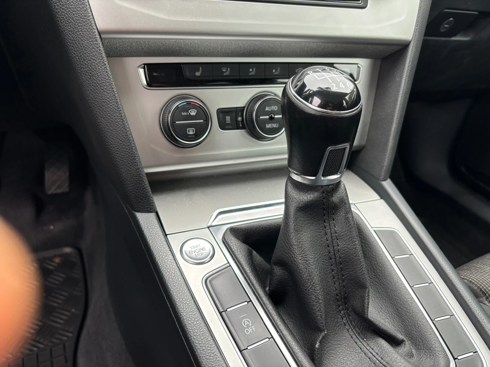 VW Passat 2.0TDI BlueMotionTechnology COMFORTLINE  - изображение 8