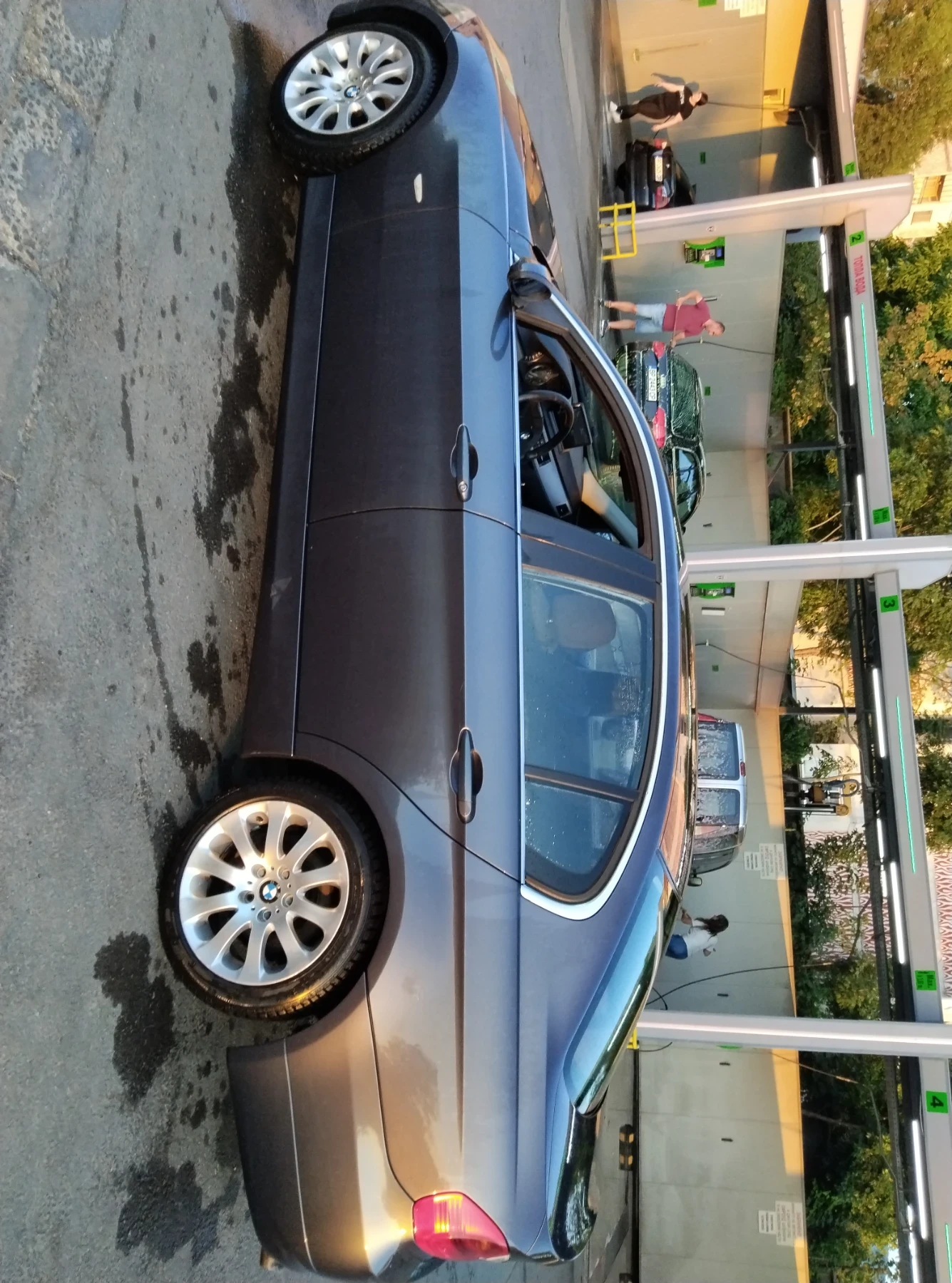 BMW 320  - изображение 6