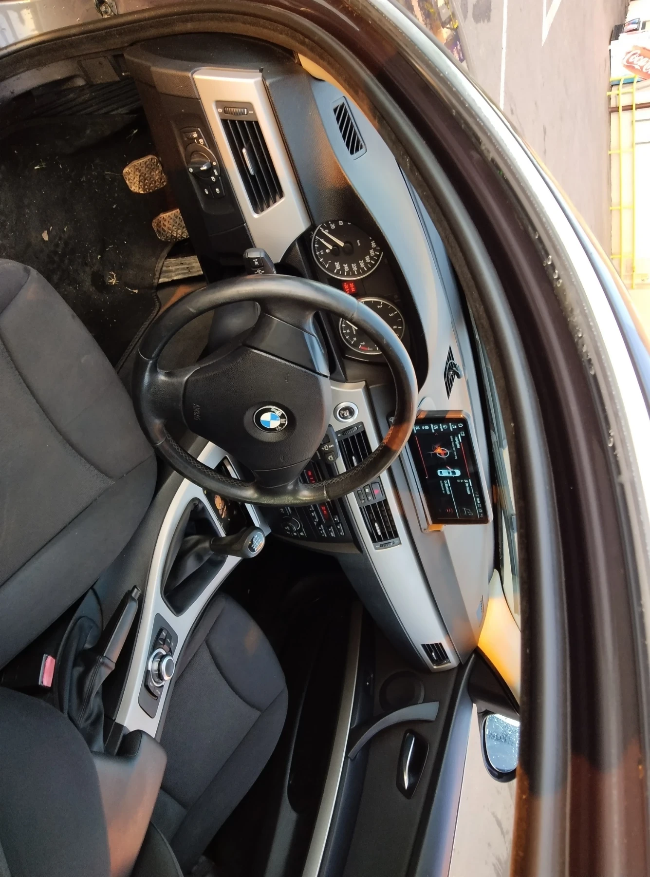 BMW 320  - изображение 9