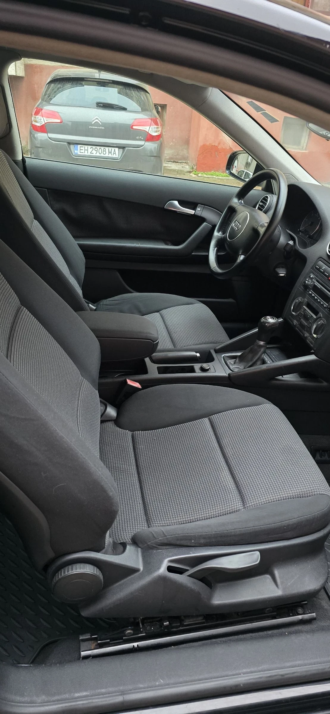 Audi A3 1.9d, 105 - изображение 10