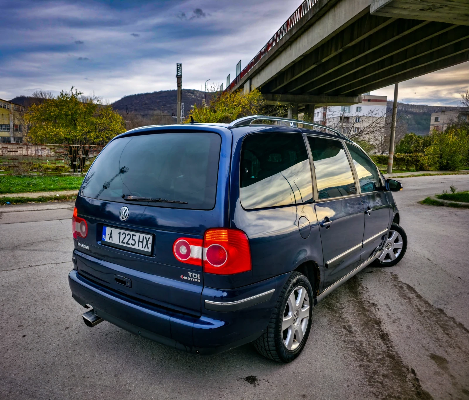 VW Sharan = 1.9tdi= 7места= КОЖА= NAVI= 6ск= 4motion=  - изображение 3