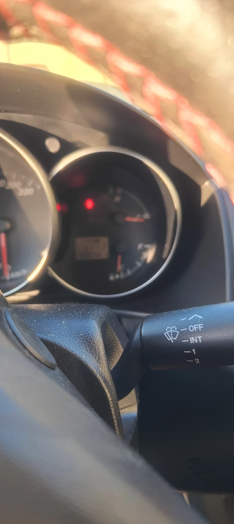 Mazda 3 1.6D - изображение 9