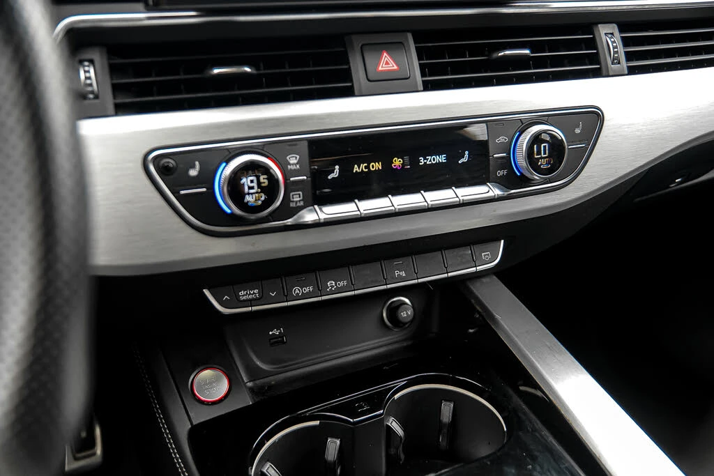 Audi S4 * QUATTRO* PREMIUM* 3.0T* ����������(���� �� ��) | Mobile.bg � ����������� 16