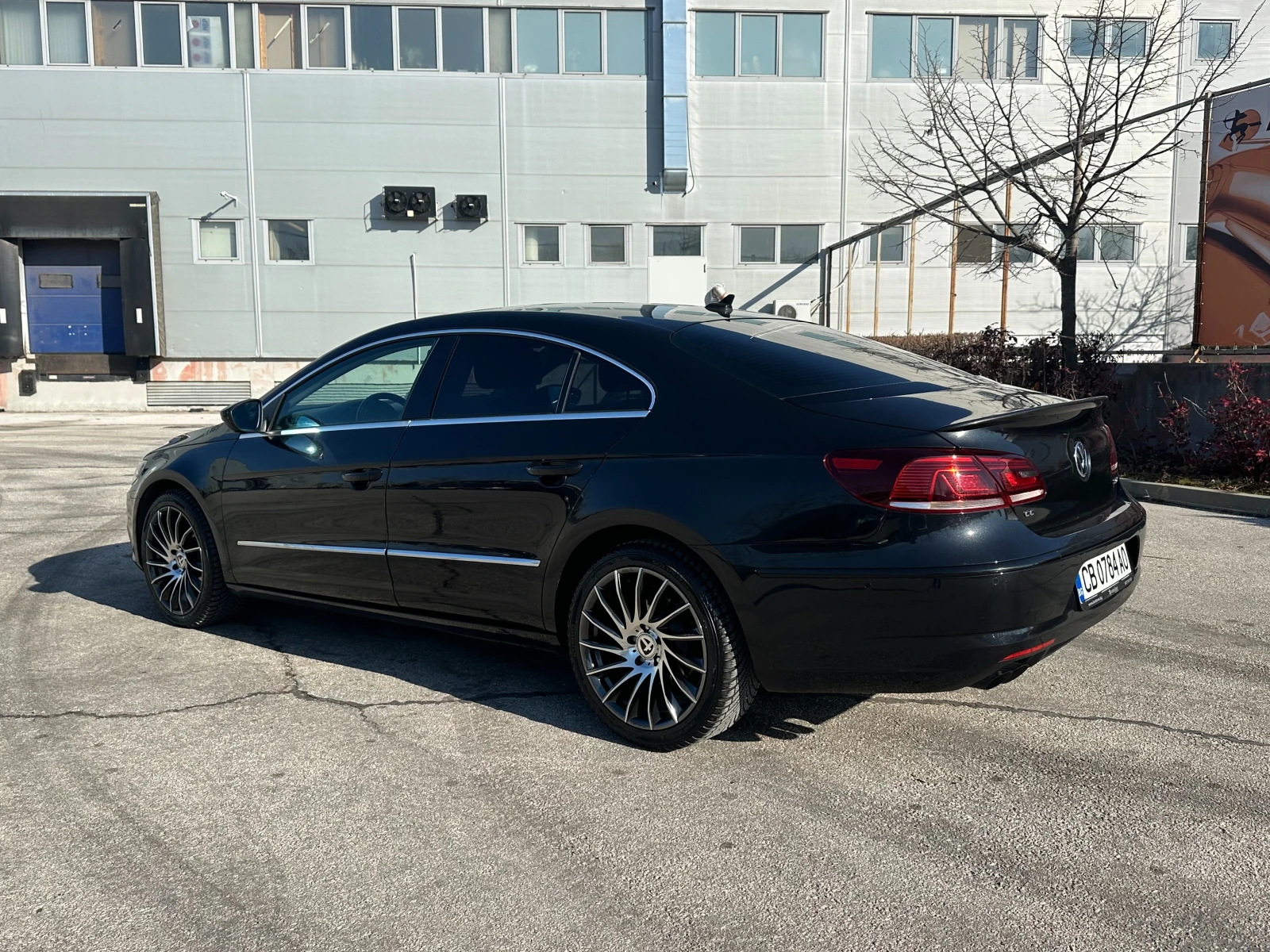 VW Passat CC Facelift/2.0 200 кс/ГАРАНЦИЯ ОТ КЕНТАВЪР - изображение 3