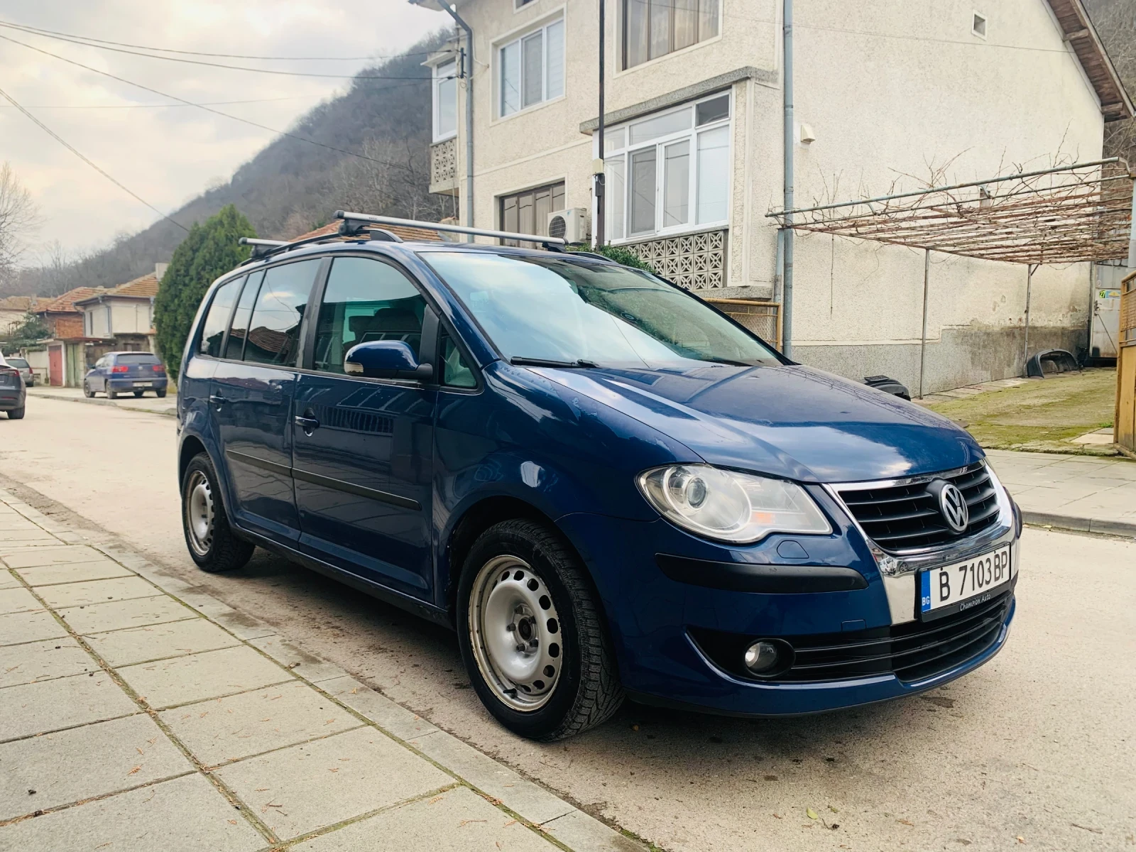 VW Touran 1.9 DSG - изображение 5