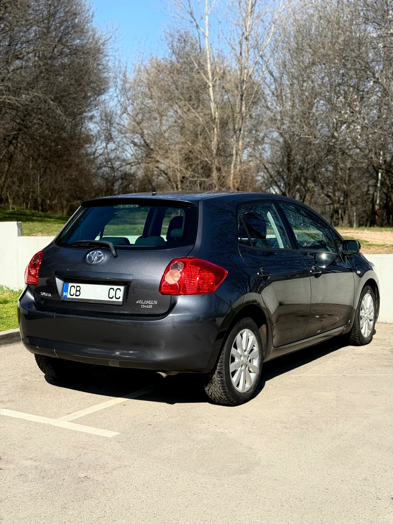 Toyota Auris 2.0 D4D, снимка 4 - Автомобили и джипове - 53831643