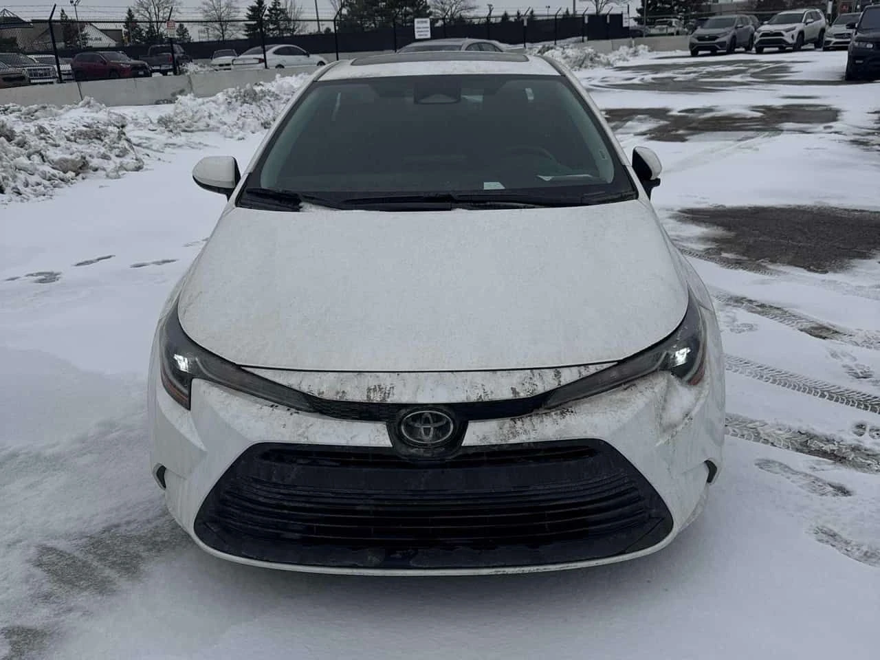 Toyota Corolla * LE CVT * CARFAX * ЦЕНА ДО БГ, снимка 17 - Автомобили и джипове - 53873407