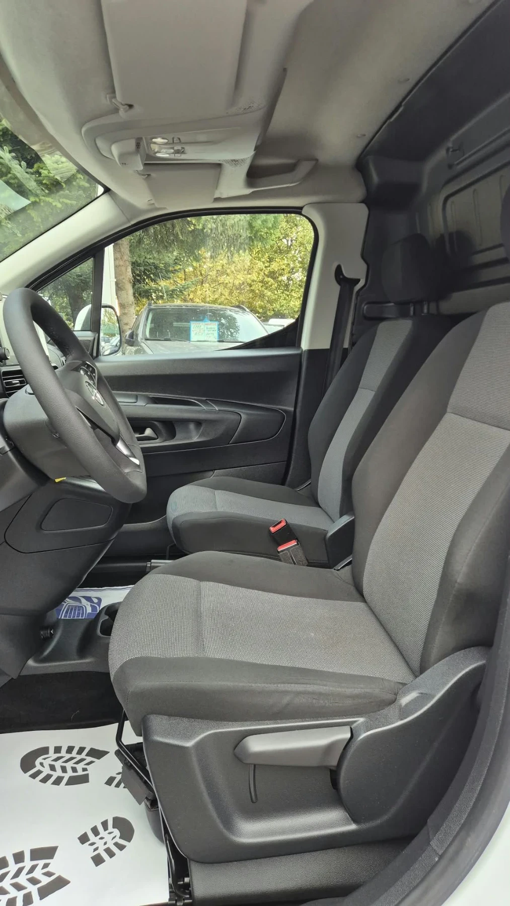 Opel Combo 1.6cdtI- Navi-kamera, снимка 7 - Автомобили и джипове - 54194254