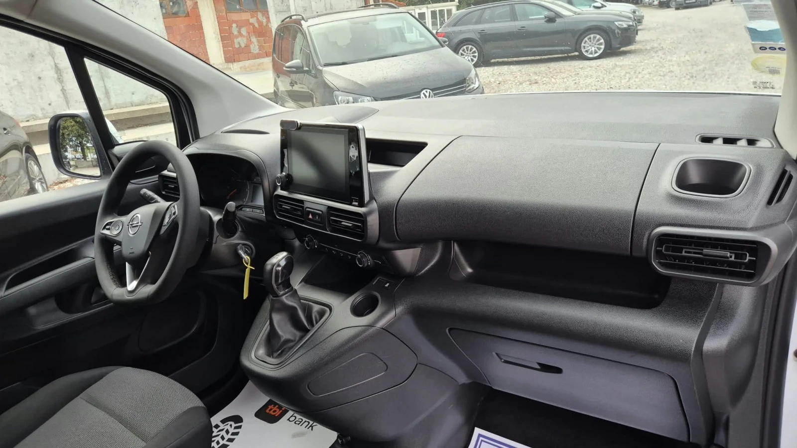 Opel Combo 1.6cdtI- Navi-kamera, снимка 9 - Автомобили и джипове - 54194254