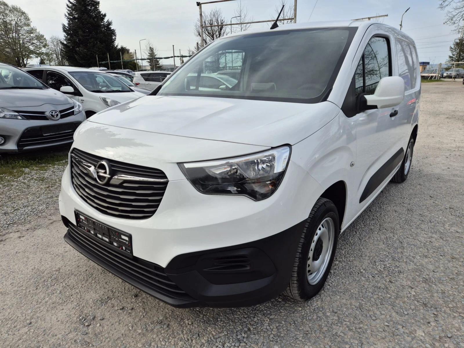 Opel Combo 1.6cdtI- Navi-kamera