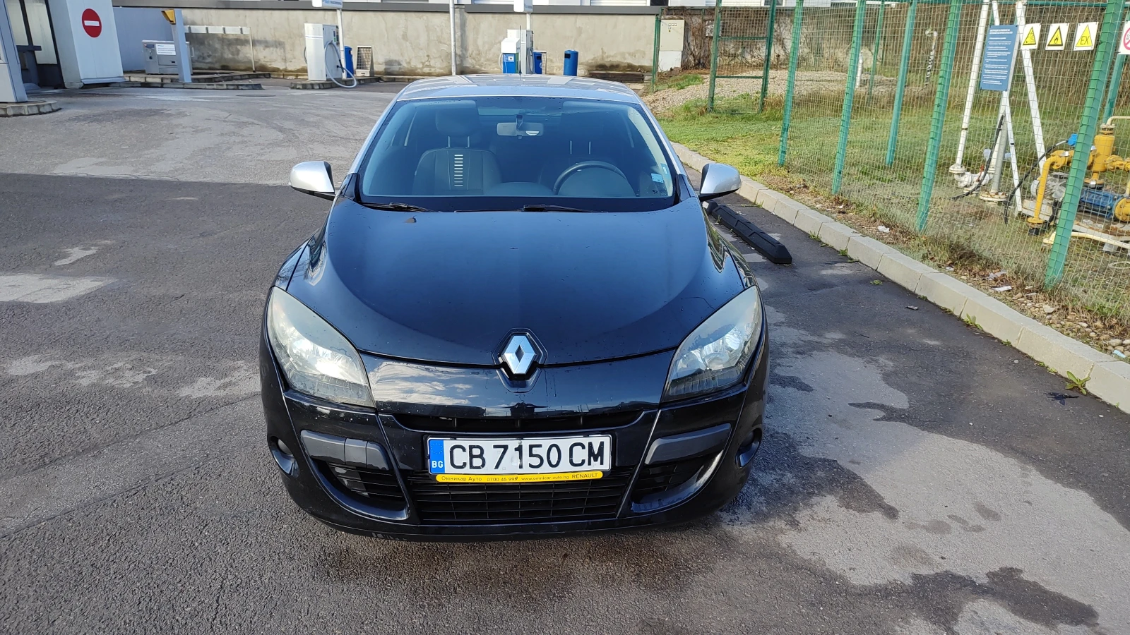 Renault Megane 1.4 Tce, снимка 2 - Автомобили и джипове - 54292590