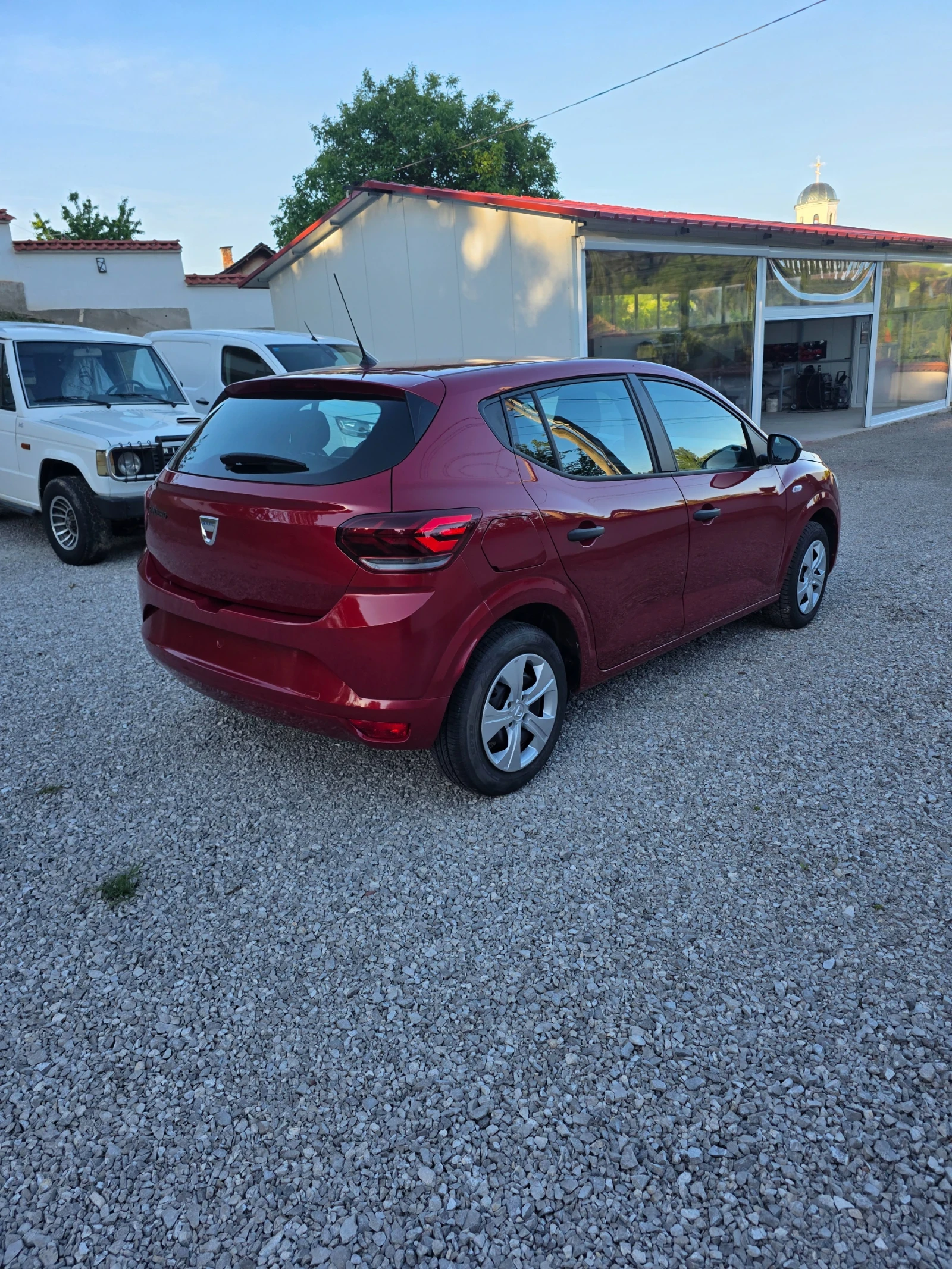 Dacia Sandero 1.0  100кс таз бензин, снимка 6 - Автомобили и джипове - 54714689