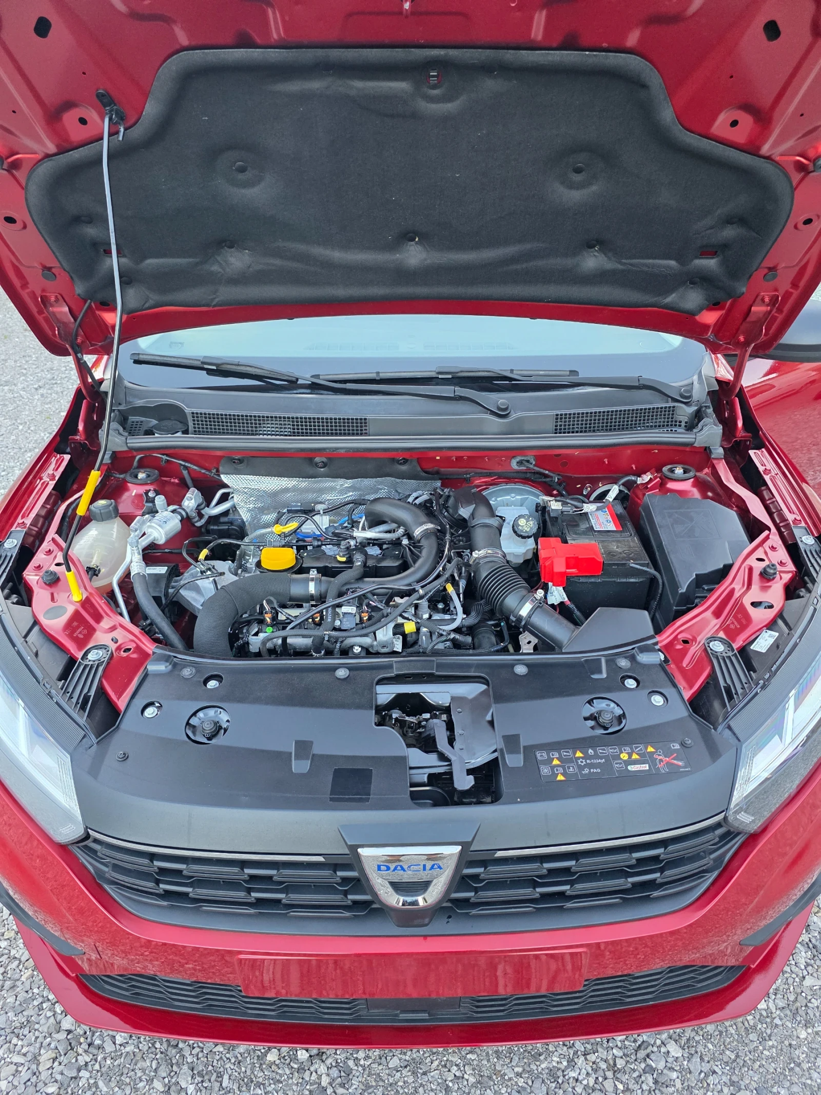 Dacia Sandero 1.0  100кс таз бензин, снимка 15 - Автомобили и джипове - 54714689