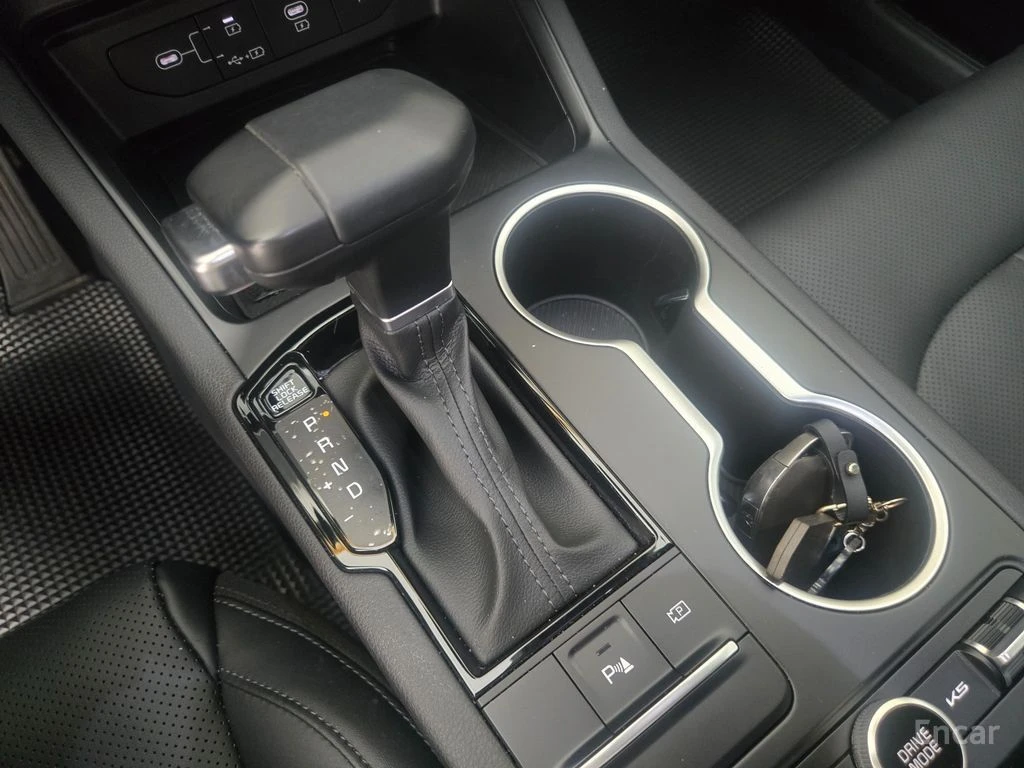 Kia K5 2.0* LPI* ПОДГРЕВ* ОБДУХВАНЕ* КАМЕРА* LANE* ASSIST, снимка 11 - Автомобили и джипове - 54996818