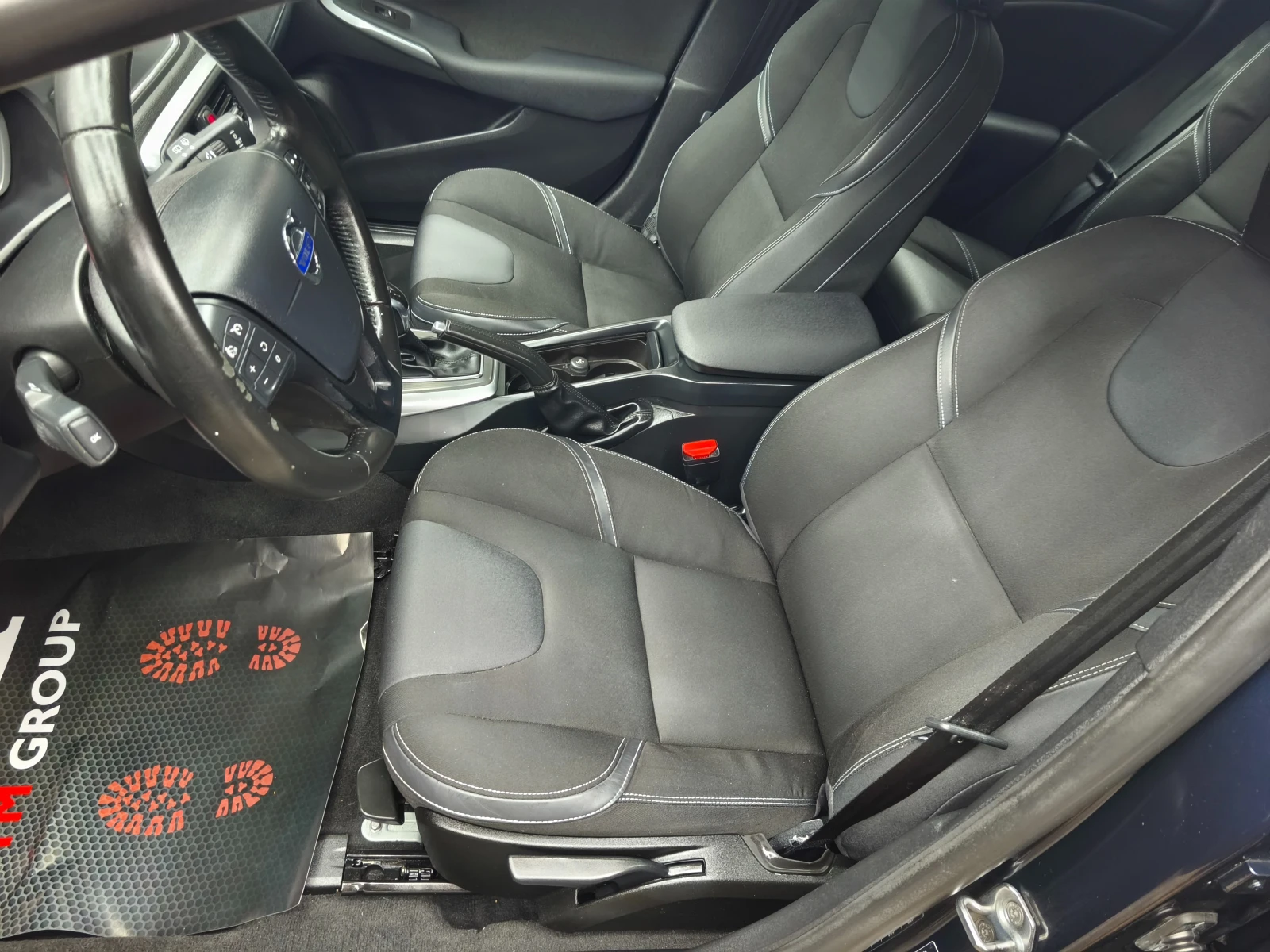 Volvo V40 2.0D3 Automatic 120k.c* E6B, снимка 17 - Автомобили и джипове - 55006537