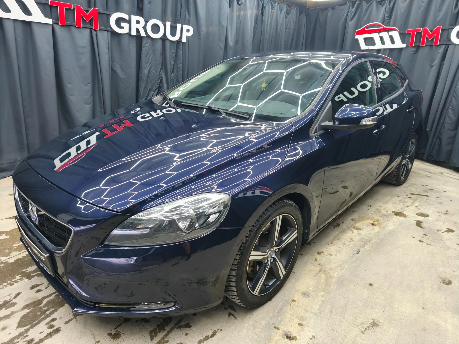 Volvo V40 2.0D3 Automatic 120k.c* E6B