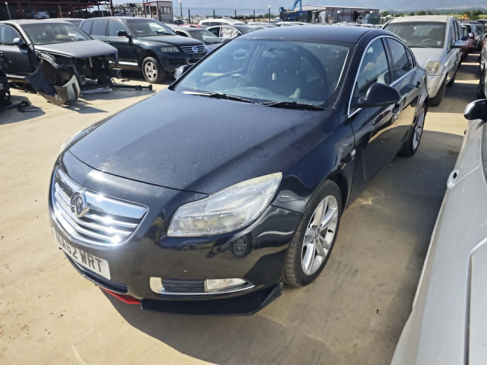 Opel Insignia 2.0 CDTI, снимка 2 - Автомобили и джипове - 55095904