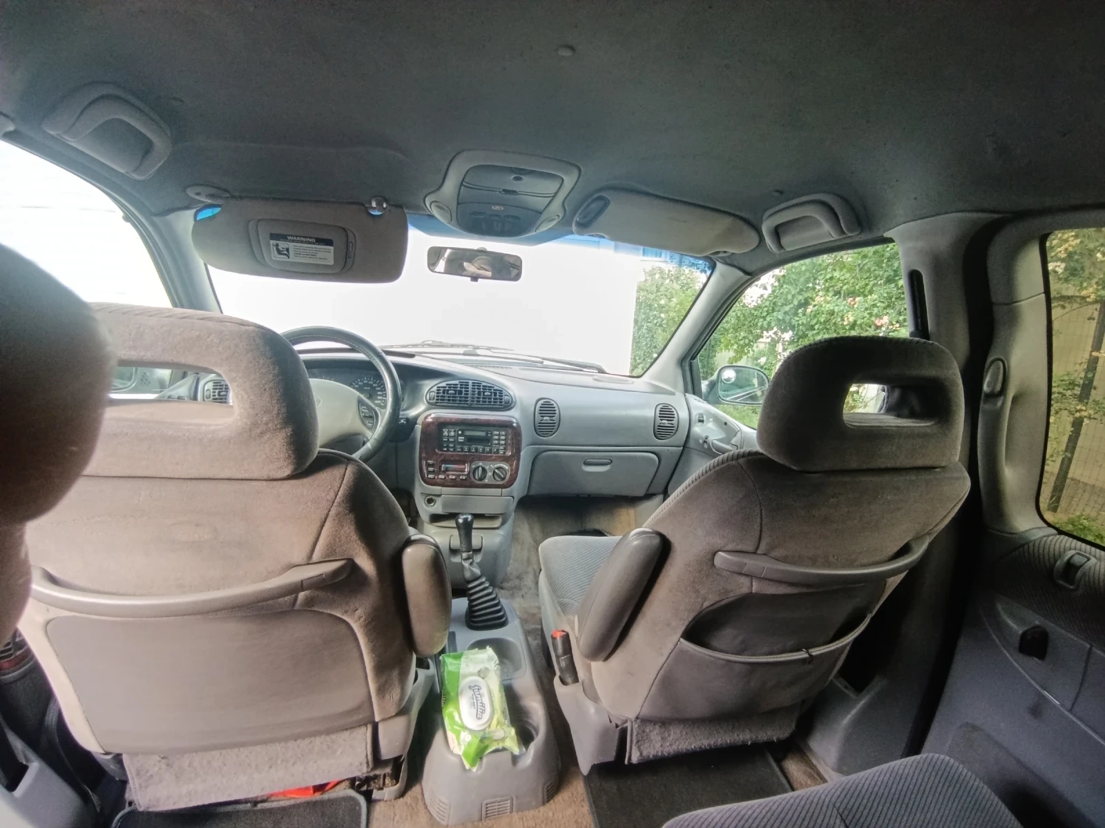 Chrysler Voyager 2.0 газ/бензин , снимка 6 - Автомобили и джипове - 55234230
