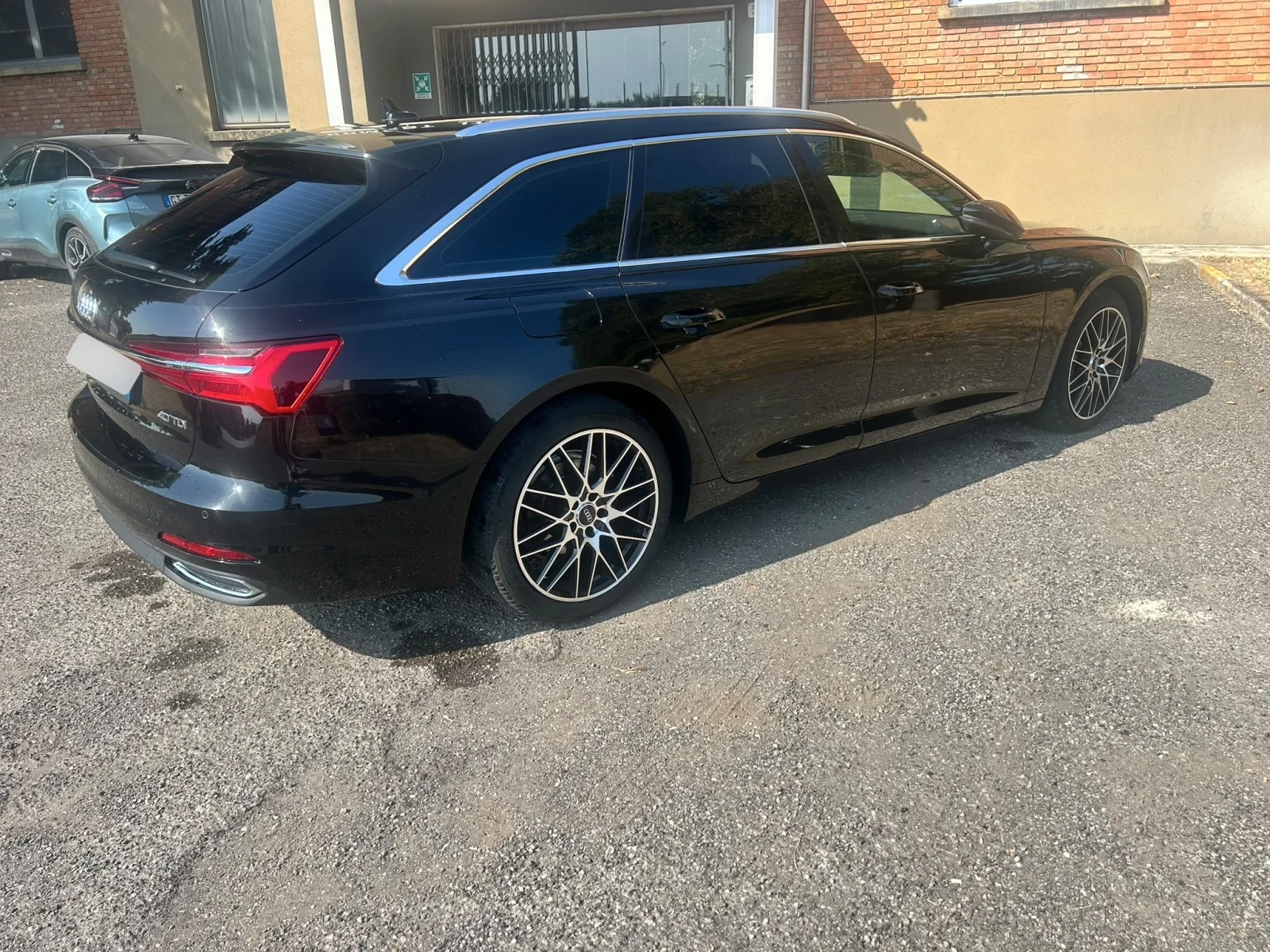 Audi A6 Avant 40 Quattro tiptronic Business Sport, снимка 2 - Автомобили и джипове - 55568397