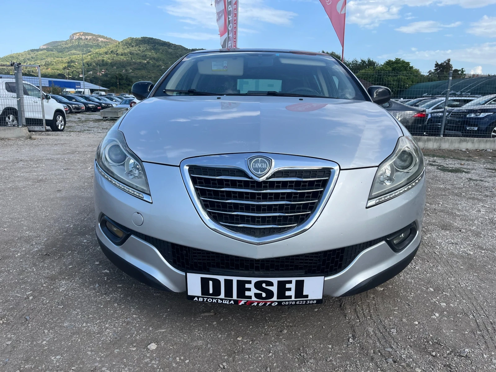 Lancia Delta 1.6m-jet-105-ITALIA, снимка 2 - Автомобили и джипове - 55881559