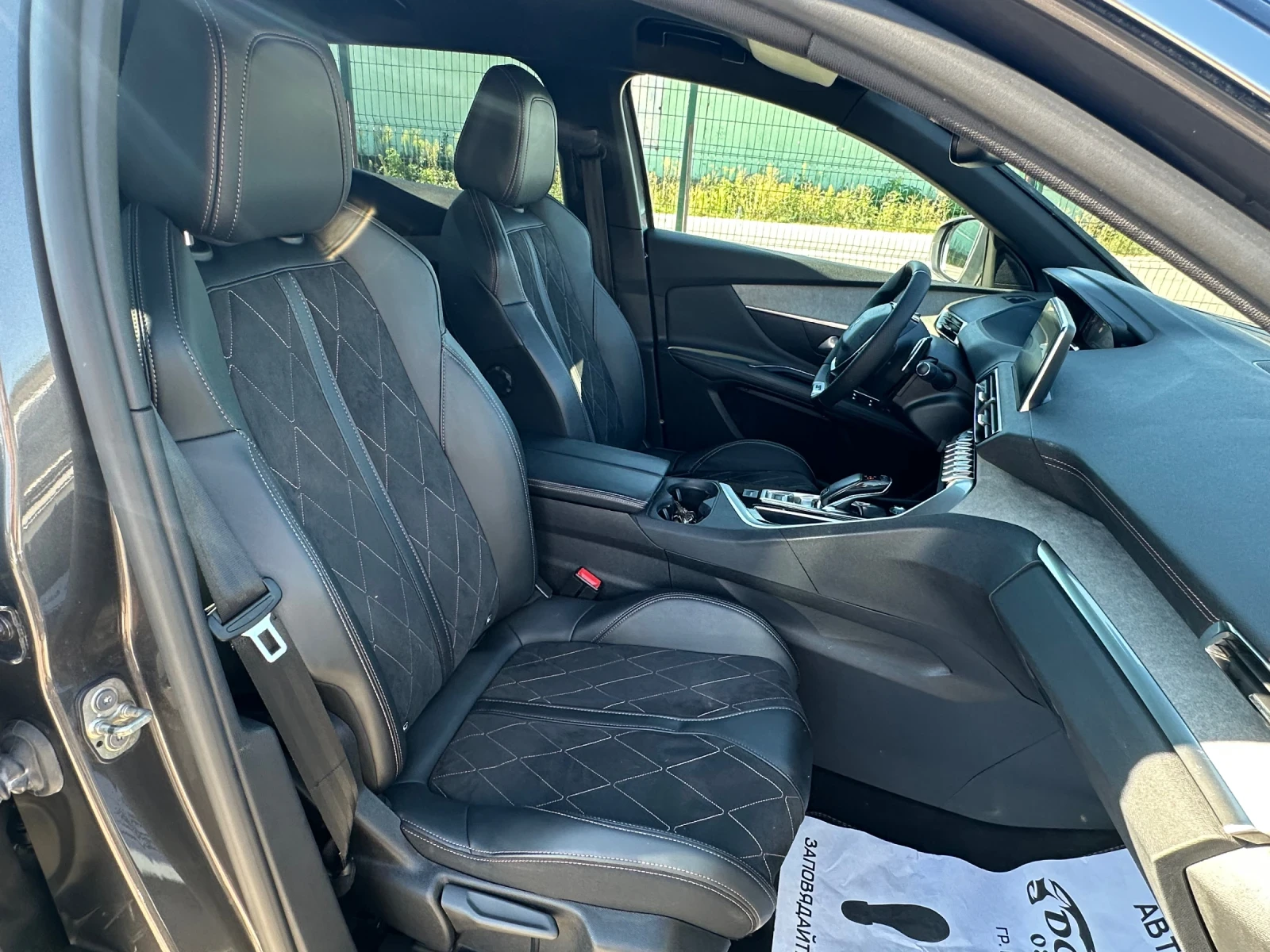 Peugeot 3008 2.0HDI-GT-ОБСЛУЖЕН-АВТОМАТИК-ЛЕД-НАВИ-360 КАМЕРА, снимка 16 - Автомобили и джипове - 55977111