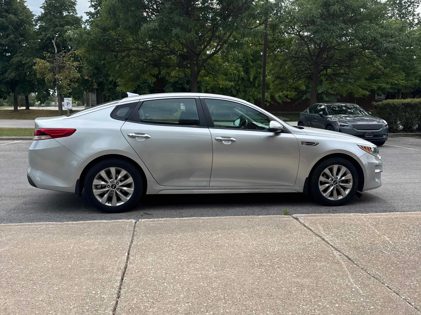 Kia Optima * Auto * АВТОКРЕДИТ БЕЗ ПЪРВОНАЧАЛНА ВНОСКА* , снимка 3 - Автомобили и джипове - 56152250