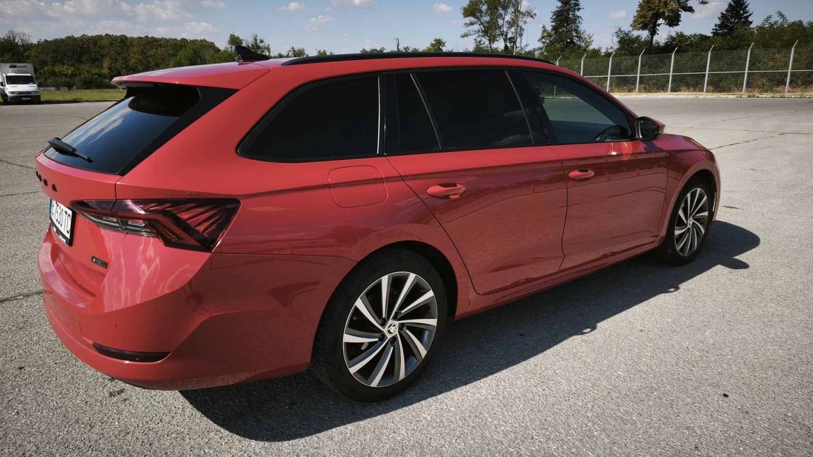 Skoda Octavia E-TEC MHEV, снимка 4 - Автомобили и джипове - 56346386