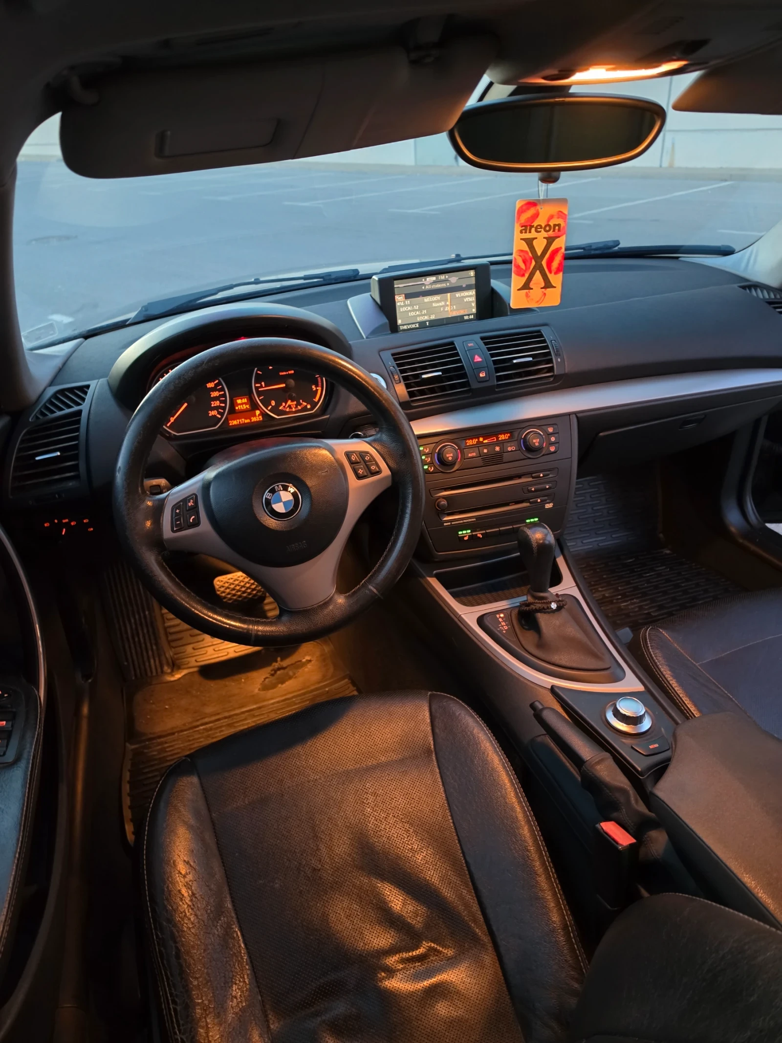 BMW 120, снимка 9 - Автомобили и джипове - 56639207