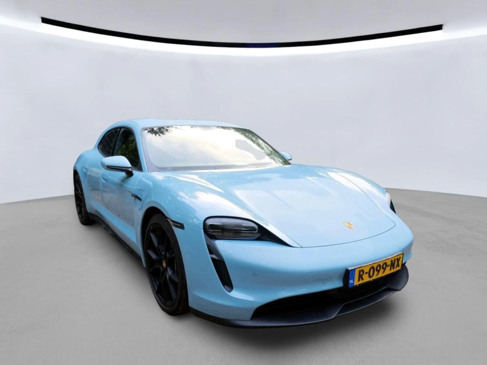 Porsche Taycan Sport Turismo Performance LED Navi Leather Camera | Mobile.bg � ����������� 2