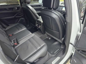 Porsche Cayenne  CARFAX, снимка 14
