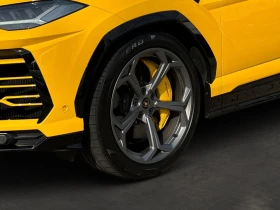 Lamborghini Urus 4.0 V8/ CERAMIC/AKRAPOVIC/ PANO/ SENSONUM/ HEAD UP | Mobile.bg    4