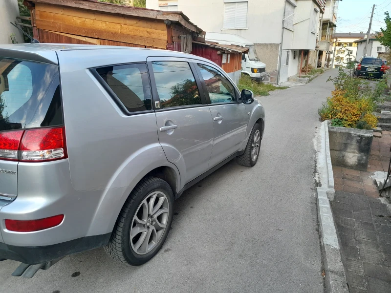 Citroen C-Crosser, снимка 13 - Автомобили и джипове - 47568852