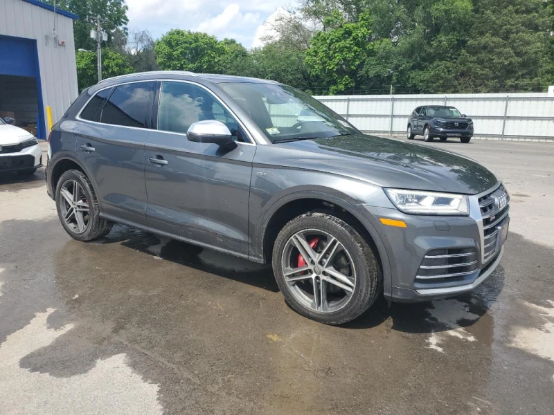 Audi SQ5 PREMIUM* PLUS* MATRIX* BOSE* КАМЕРА* КЕЙЛЕС* LANE*, снимка 3 - Автомобили и джипове - 52835702